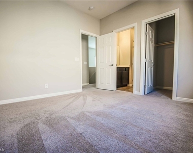 1143 Jesse Harbor Avenue - Photo Thumbnail 22
