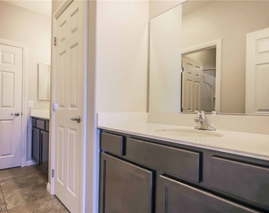 1143 Jesse Harbor Avenue - Photo Thumbnail 18