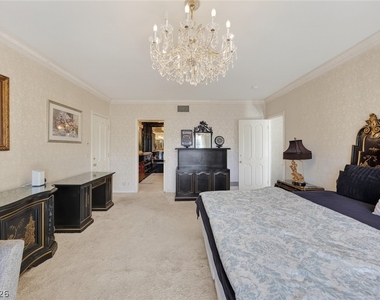2834 Queens Courtyard - Photo Thumbnail 39