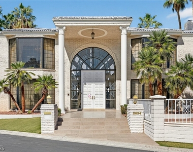 2834 Queens Courtyard - Photo Thumbnail 13