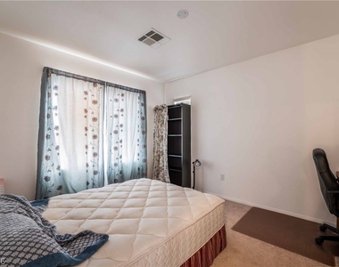 7286 Mosaic Terrace Street - Photo Thumbnail 14