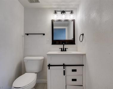 1486 Elizabeth Avenue - Photo Thumbnail 21