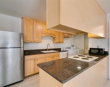 1486 Elizabeth Avenue - Photo Thumbnail 16