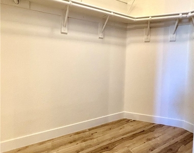 3677 Renovah Street - Photo Thumbnail 15