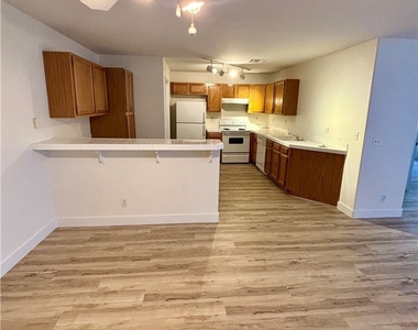 3677 Renovah Street - Photo Thumbnail 6