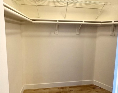 3677 Renovah Street - Photo Thumbnail 14