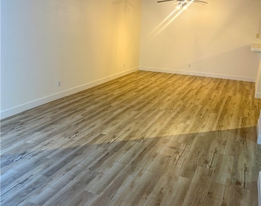 3677 Renovah Street - Photo Thumbnail 5