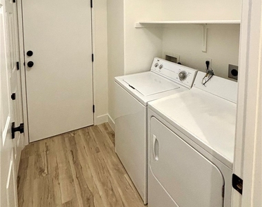 3677 Renovah Street - Photo Thumbnail 22