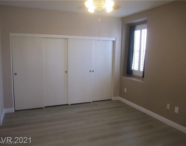 50 Aura De Blanco Street - Photo Thumbnail 13