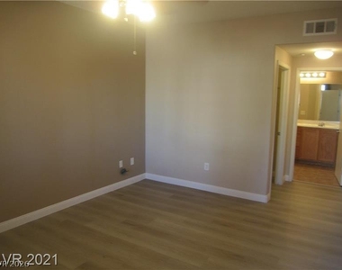 50 Aura De Blanco Street - Photo Thumbnail 16