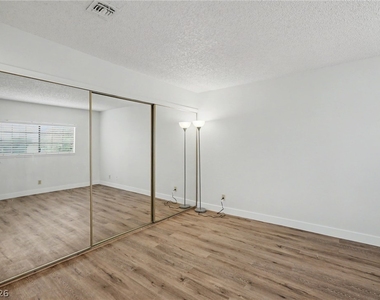 4151 Gannet Circle - Photo Thumbnail 19
