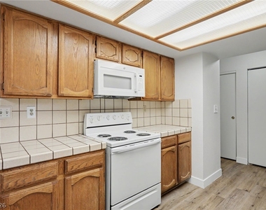 4151 Gannet Circle - Photo Thumbnail 17