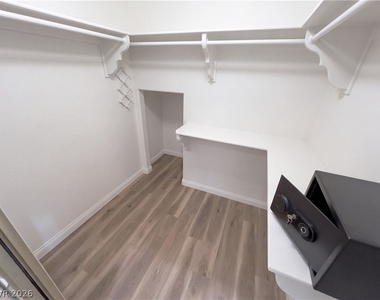 7068 Bright Springs Court - Photo Thumbnail 35