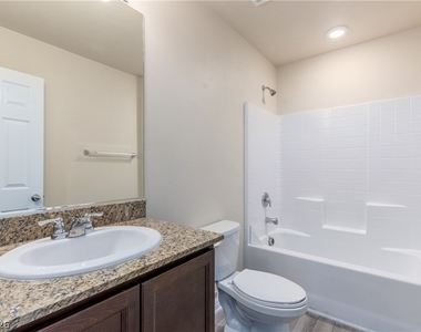 4518 Dover Straight Street - Photo Thumbnail 21