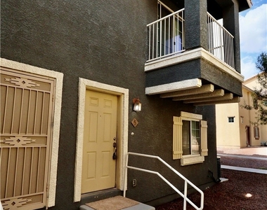 5920 Palmilla Street - Photo Thumbnail 2