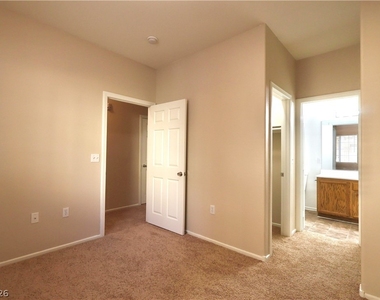 5920 Palmilla Street - Photo Thumbnail 9