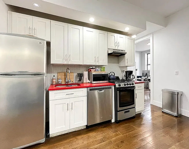 733 Dekalb Avenue 3F - Photo Thumbnail 2