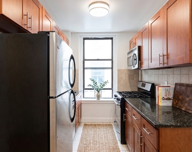 260 Convent Avenue - Photo Thumbnail 5