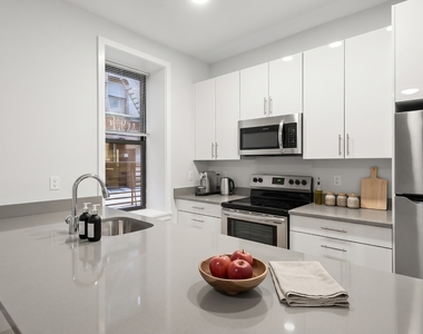 628 West 151st Street - Photo Thumbnail 4
