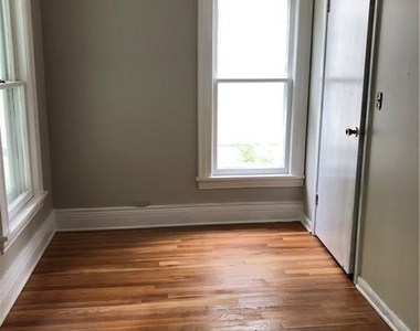 139 Strong Avenue - Photo Thumbnail 6