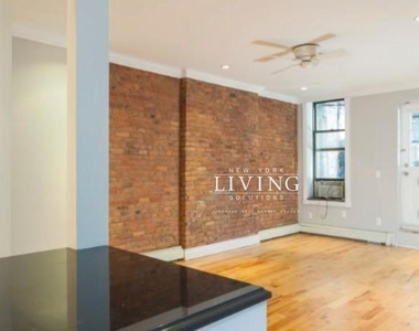 Avenue B - Photo Thumbnail 3