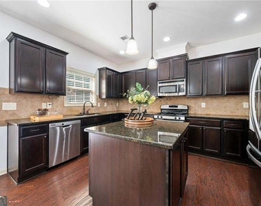 5265 Winflow Way - Photo Thumbnail 8