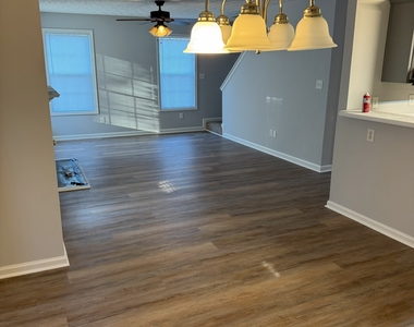 3033 Winding Grove Drive - Photo Thumbnail 5