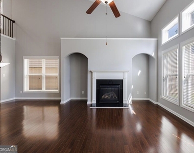2335 Harvest Ridge Circle - Photo Thumbnail 7