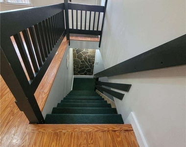140 Byers Street - Photo Thumbnail 6