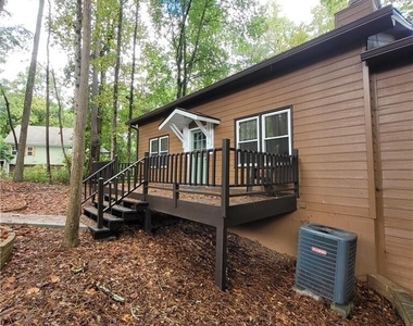 140 Byers Street - Photo Thumbnail 42