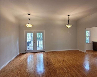 140 Byers Street - Photo Thumbnail 7