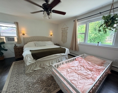 61 Star Lake Rd - Photo Thumbnail 8