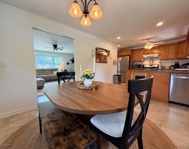 61 Star Lake Rd - Photo Thumbnail 2