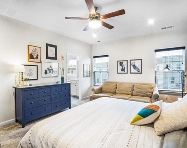 8 Swackhammer Way - Photo Thumbnail 20