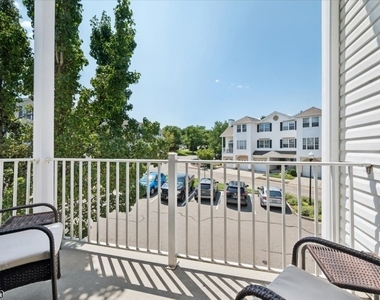 82 Hancock Dr - Photo Thumbnail 16