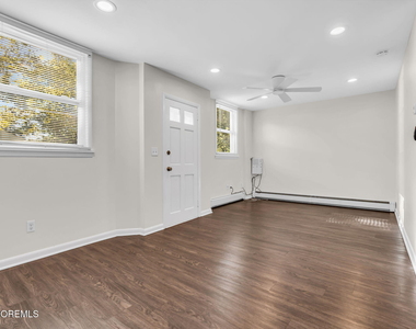 1411 3rd Avenue - Photo Thumbnail 6