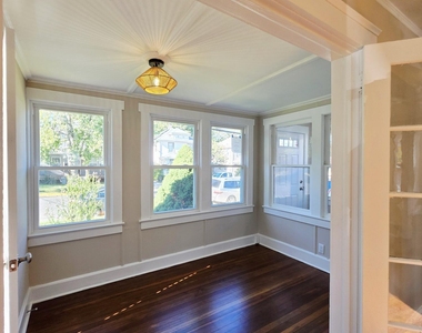 39 E Sunset Avenue - Photo Thumbnail 3