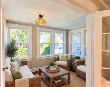 39 E Sunset Avenue - Photo Thumbnail 4