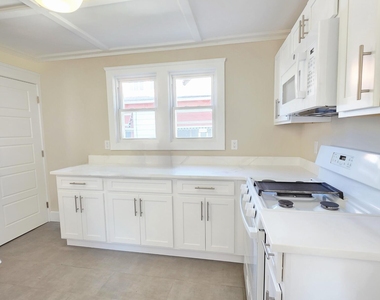 39 E Sunset Avenue - Photo Thumbnail 11