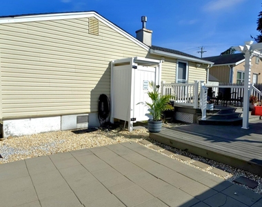 4 Cedar Crest Drive - Photo Thumbnail 8