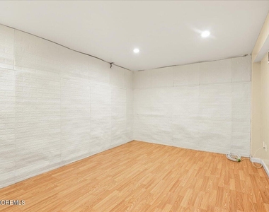 188 Heywood Court - Photo Thumbnail 26