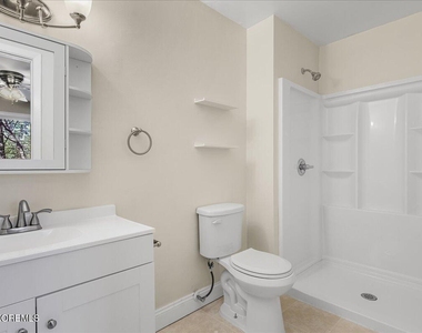 188 Heywood Court - Photo Thumbnail 22
