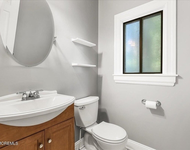 188 Heywood Court - Photo Thumbnail 17