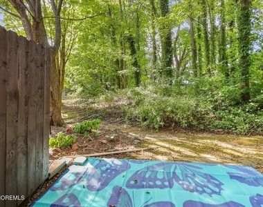 188 Heywood Court - Photo Thumbnail 29
