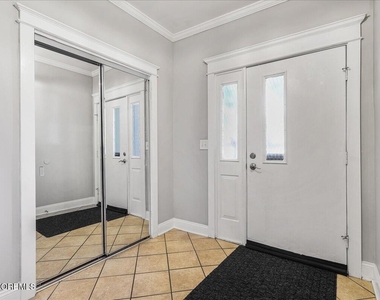 188 Heywood Court - Photo Thumbnail 6