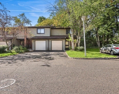 188 Heywood Court - Photo Thumbnail 2