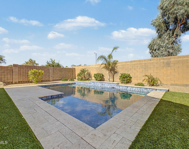 17835 North 51st Way -- - Photo Thumbnail 10