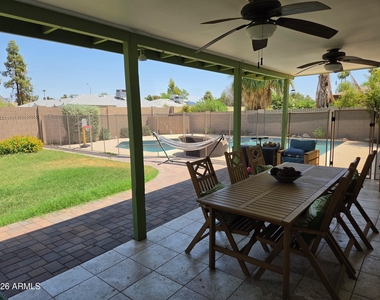 308 E Ellis Drive - Photo Thumbnail 19