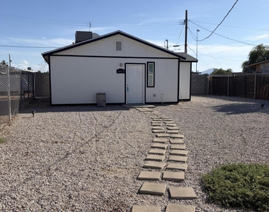 3643 W Garfield Street - Photo Thumbnail 1