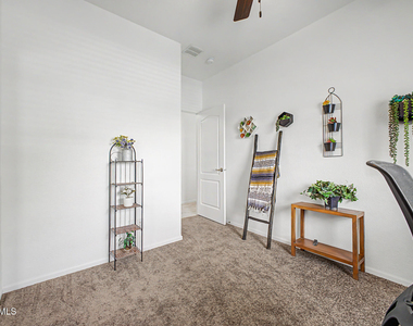 654 E Ranch Road - Photo Thumbnail 23